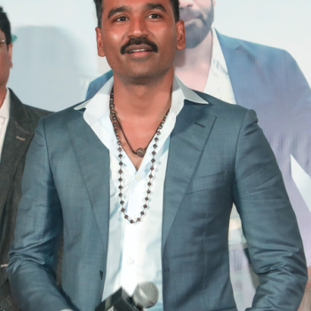 DeshbandhuMp's tweet image. मेरी नानी ने 'इडली कढ़ाई' में पहली बार की है एक्टिंग : धनुष
deshbandhump.com/my-grandmother…
#mygrandmother #acted #firsttime #IdliKadai @dhanushkraja