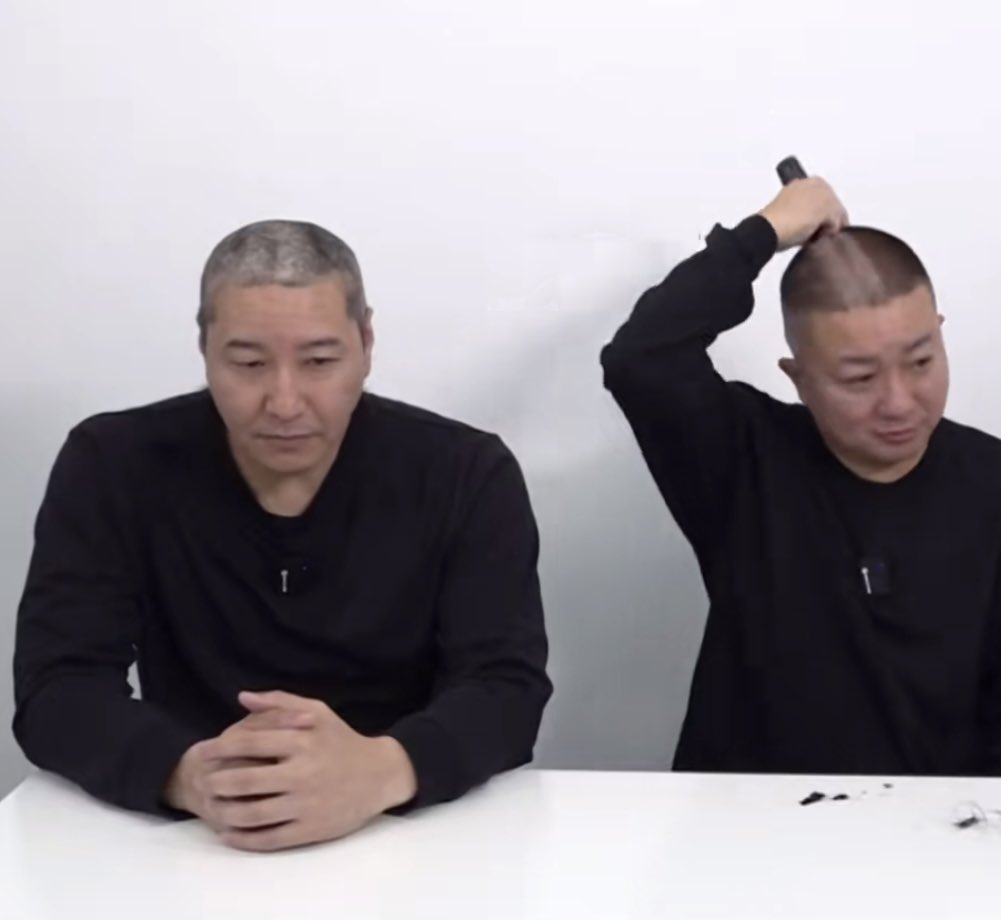 チョコプラの炎上するような事でもないも思うけど、謝罪坊主の松尾さんめっちゃおもろい。

1日で戻るやろ🤣