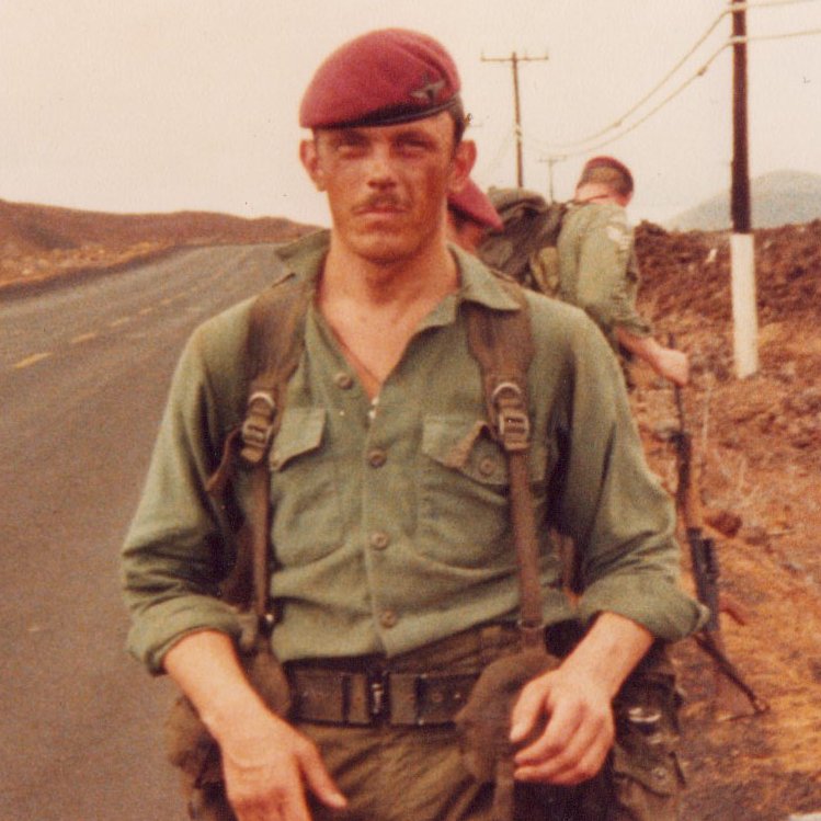Jimmyocx3's tweet photo. Shocking news, Andrew (Taff ๐ด๓ ง๓ ข๓ ท๓ ฌ๓ ณ๓ ฟ) Williams has passed. lovely bloke, #ParachuteRegiment #ClassOf1982 a life well lived. https://t.co/znBGsrDjmz