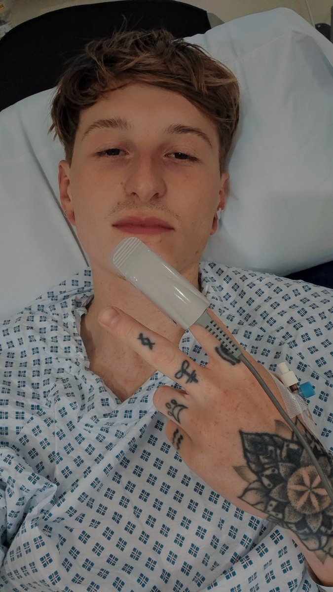 Axel_monstera tweet media