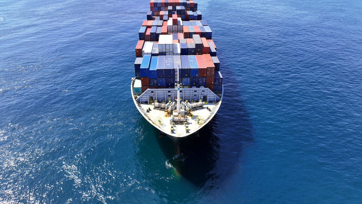 Die #GLP unterstützt die Verlängerung der #Kurzarbeit, um die Unternehmen gegenüber den #Trump-#Zöllen zu stärken. Wir freuen uns, dass der #Nationalrat in diesem Sinne entschieden hat.