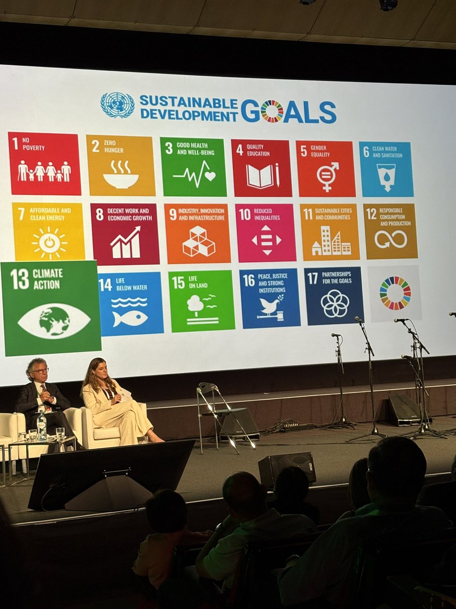 Daniela Florentina Stavarachi Puiu tweet media