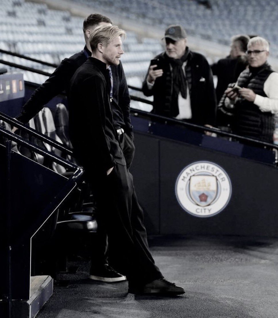 للأسف صباحي يبدو فيه غصه 💔