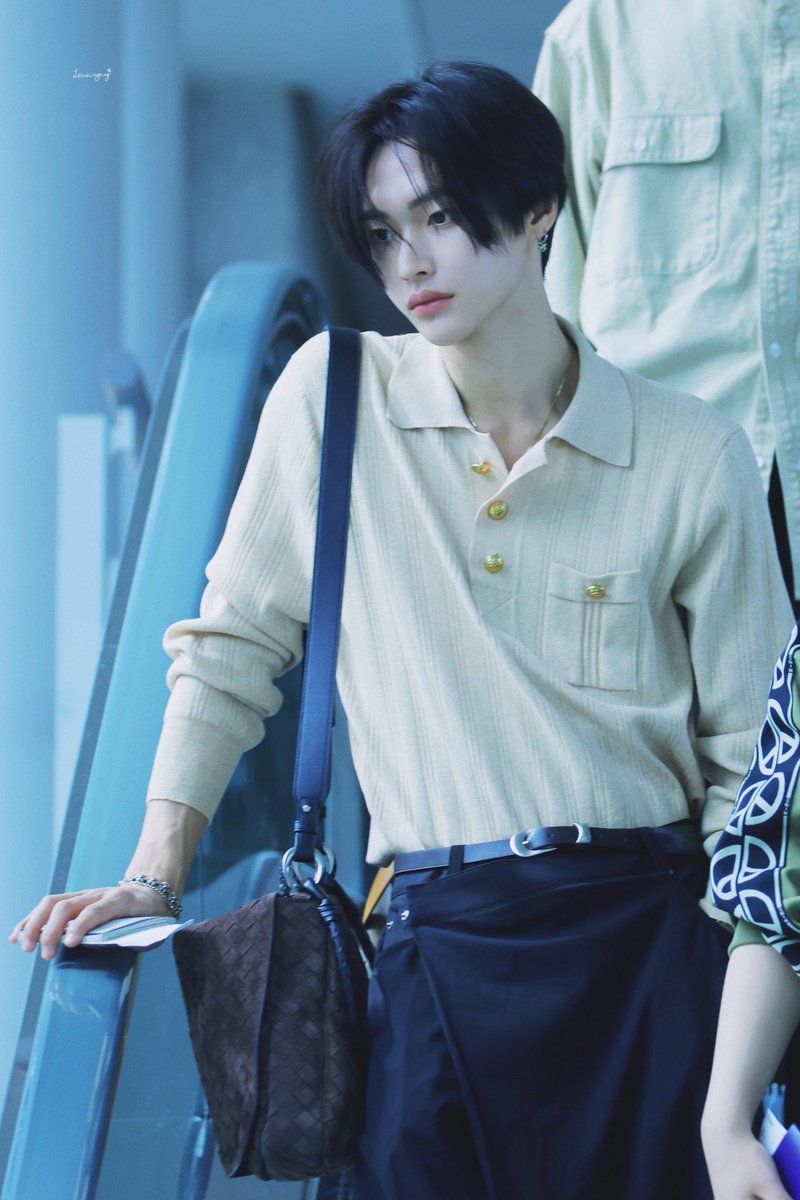 LeonaNyong's tweet image. 250918 ICN

#WONBIN #원빈 #ウォンビン　
#RIIZE #라이즈 #박원빈