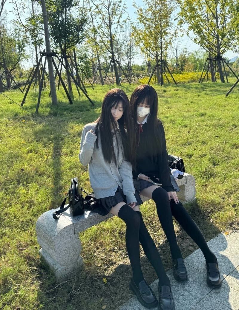 deva_1401's tweet image. #双胞胎 姐妹花