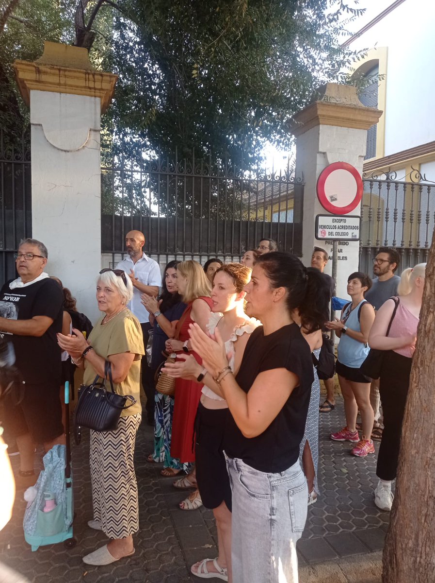 USTEA Educación Sevilla tweet media