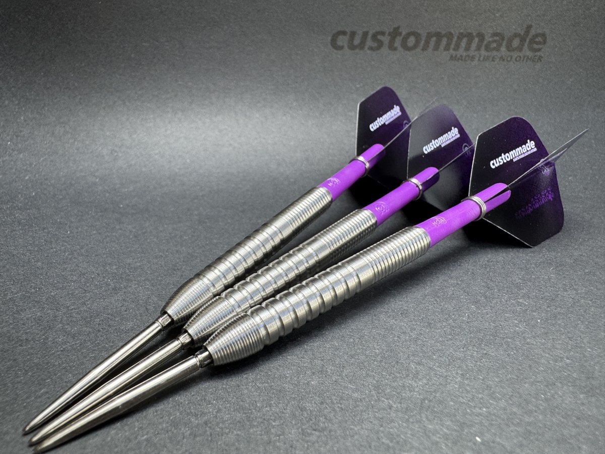 24g - 6.65mm Dia x 52.00mm Long
#darts #custommadedarts #madelikenoother #handmade #custommade #customdarts #custombarrel #customdart #bespoke #beunique #beinspired #madeinbritain 🇬🇧
custommadedarts.com