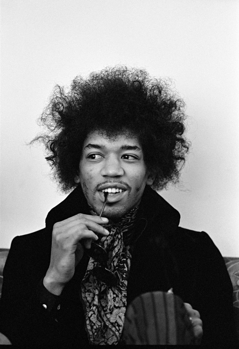 Spare a thought for one of the most celebrated musicians of the 20th century, Jimi Hendrix , who died in London on this day 1970. 
📷 by Linda McCartney