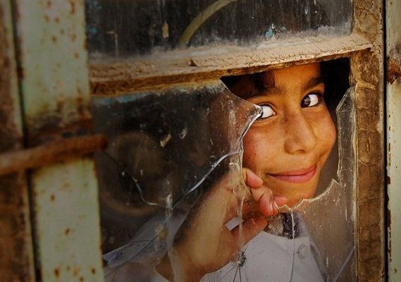 - "الذوُق.. والرد المُحترم..وجَبر الخاطِر
 ليس لهُم علاقة بالحُب أو المُجاملة.. 
تلك نفسّية متَّزنة، وتربية سّليمة ليس أكثر" 🖤

     ┏━━━━━━━💎━━┓