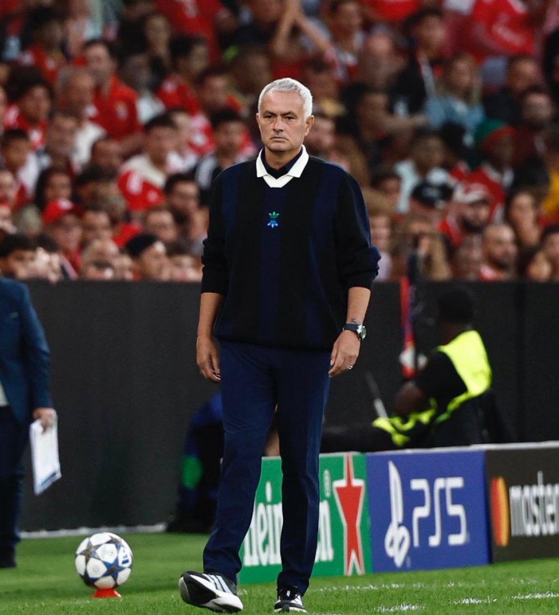 Jose Mourinho ve Benfica, 2 yıllık anlaşma sağladı.

(Fabrizio Romano)