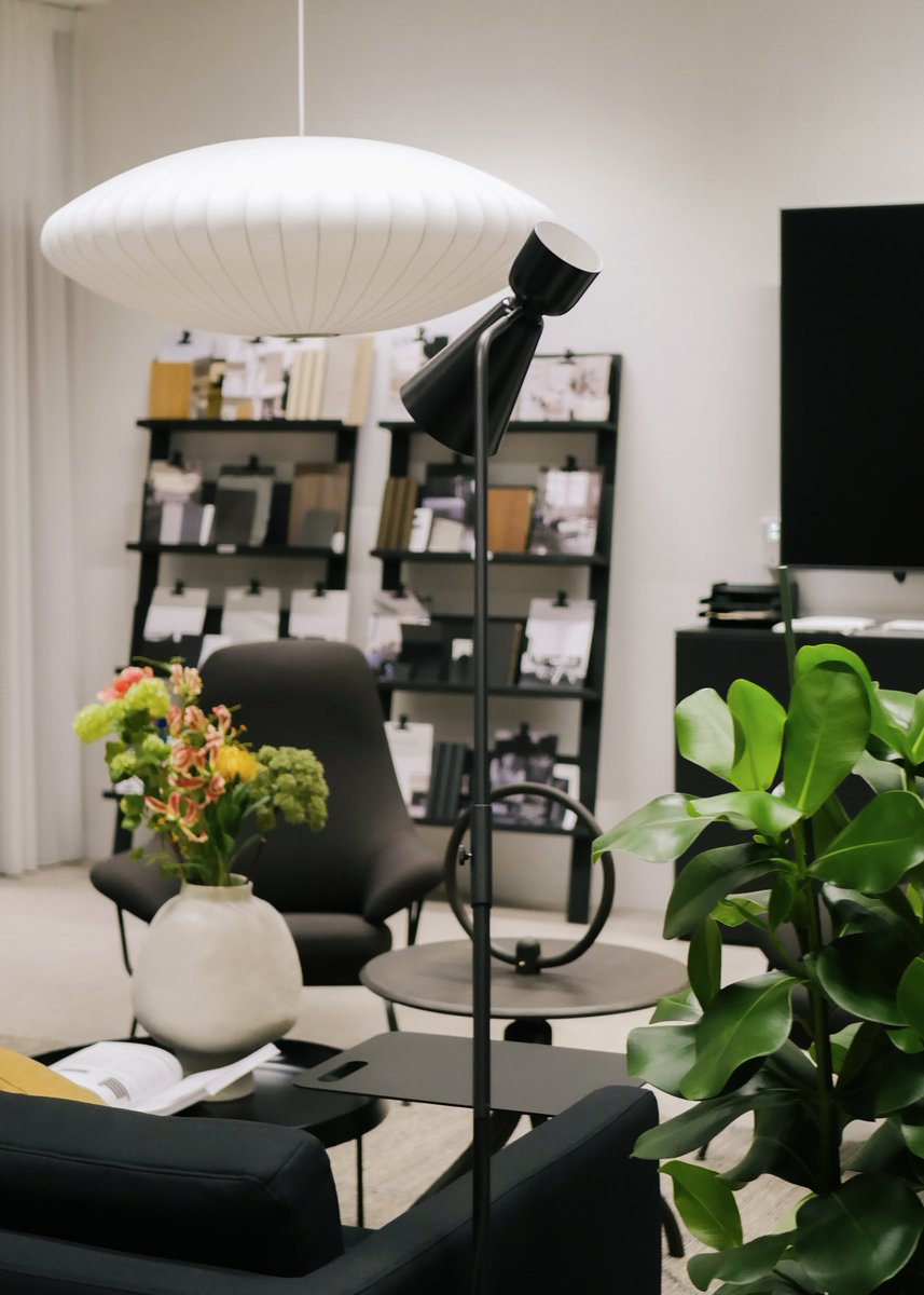 Edge_Workspaces's tweet image. Elegant, cozy, sustainable. warm, professional, smart.
All these features - one workspace.

Thanks to @nornorm - and our recent cooperation - for these beautiful pictures!
#EDGEWorkspaces #WhereWellbeingWorks