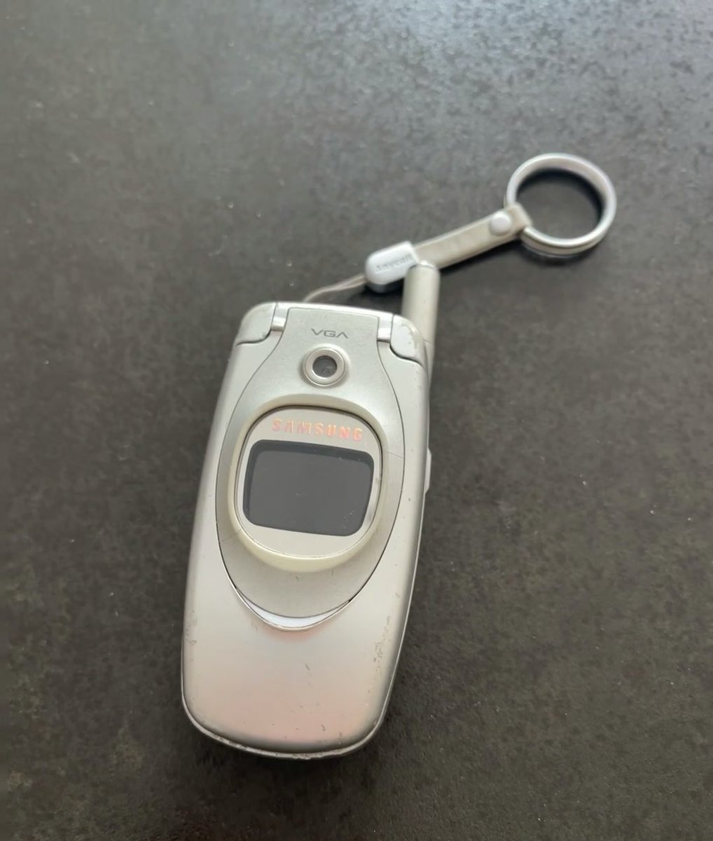 GloriaChan🦅🟠 tweet media