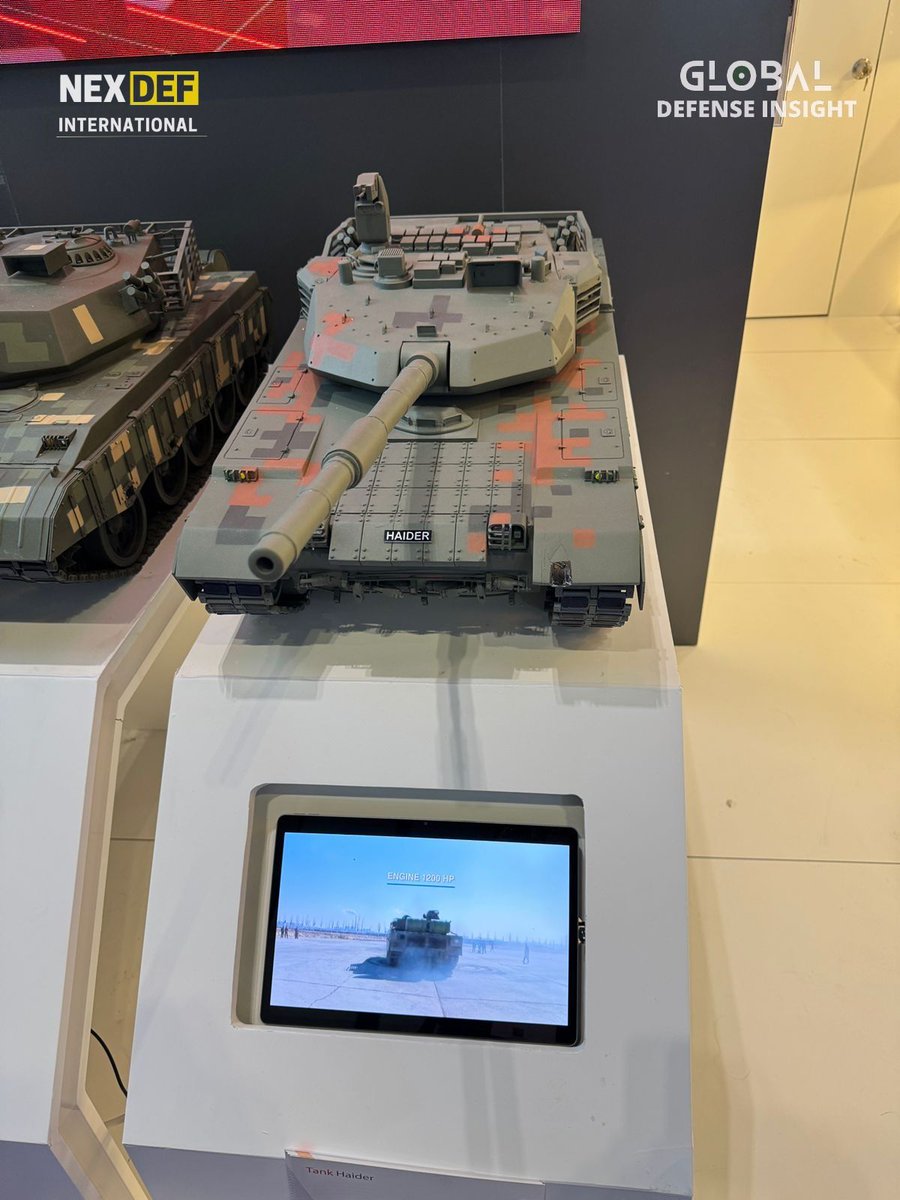 TalhaRehma41698's tweet image. Heavy Industries Taxila (HIT) Showcases Haider MBT at DSEI 2025

🇵🇰 At the Defence and Security Equipment International (DSEI) 2025 in London, Heavy Industries Taxila (HIT) showcased the Haider Main Battle Tank (MBT). 

#DSEI #GlobalDefenseInsight