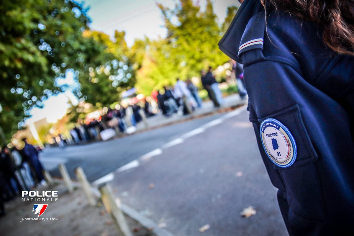 PoliceNat91's tweet image. #18Septembre | Les policiers 👮‍♂️ de l’#Essonne sont mobilisés pour assurer la sécurité de chacun. 
#Engager #Anticiper #Protéger
