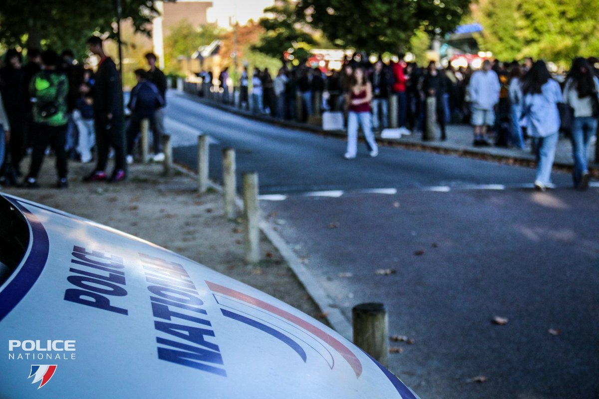 PoliceNat91's tweet image. #18Septembre | Les policiers 👮‍♂️ de l’#Essonne sont mobilisés pour assurer la sécurité de chacun. 
#Engager #Anticiper #Protéger