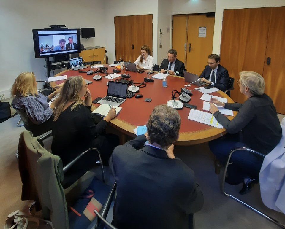 Adaptation du droit français au Cyber Résilience Act : audition de M. Vincent Strubel, directeur général de l’<a href="/ANSSI_FR/">ANSSI</a> par Mme <a href="/ALehenanff/">Anne Le Hénanff</a> députée du Morbihan et vice-présidente de la CSNP