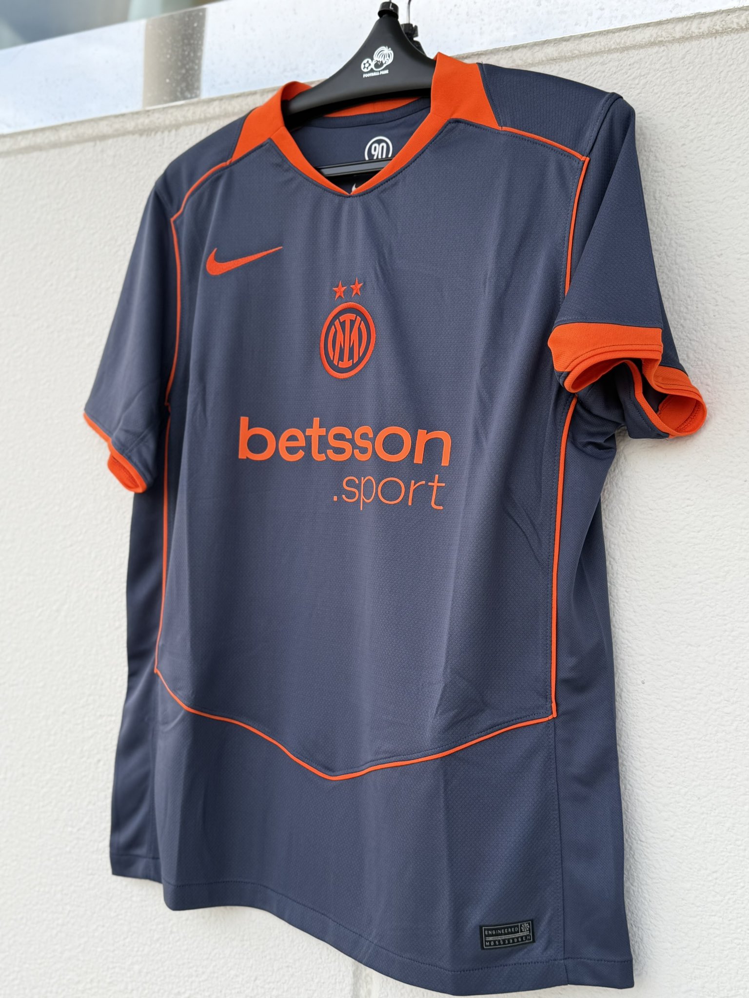 【希少】05/06 インテル T90 トレーニングシャツ サッカーシャツ y2k 61WCdaGOHtL._UF350,350_QL50_.jpg