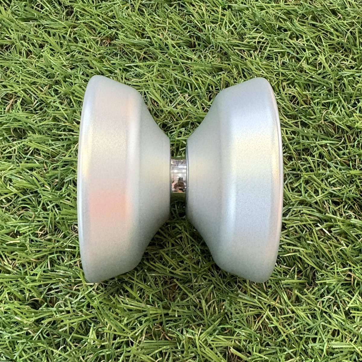 hydrangea アキレギア　ヨーヨー Aquilegia - Hydrangea ┃Yo-yo Specialty Store Rewind