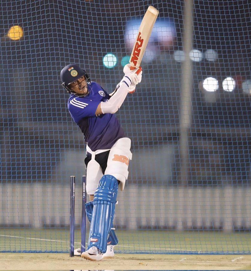 Shubman Gill was practicing short arm jab in the nets session. ❤️🔥