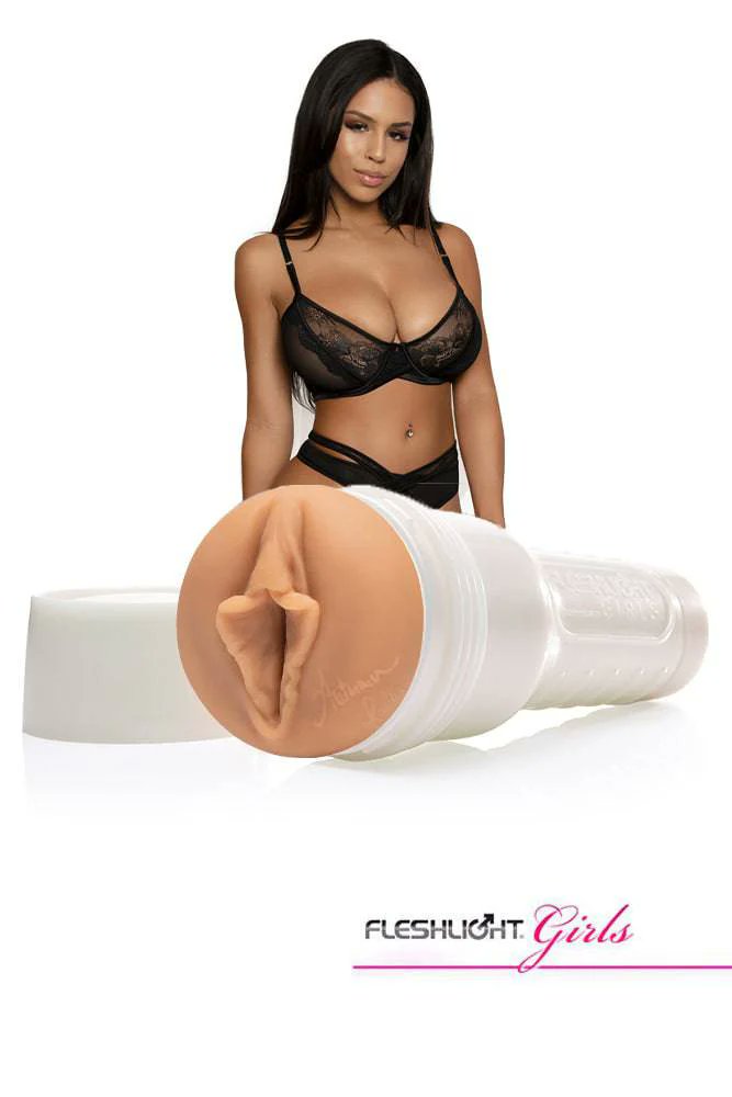 Intimate_Store's tweet image. FLESHLIGHT GIRLS – AUTUMN FALLS – CREAM

Autumn Fall’s lady Fleshlight is everything you’d expect from this Puerto Rican star sensation, with a variety of tantalizing textures featuring dense pleasure bumps and a waffle cross-grid with waves of intermittent tightness throughout.…