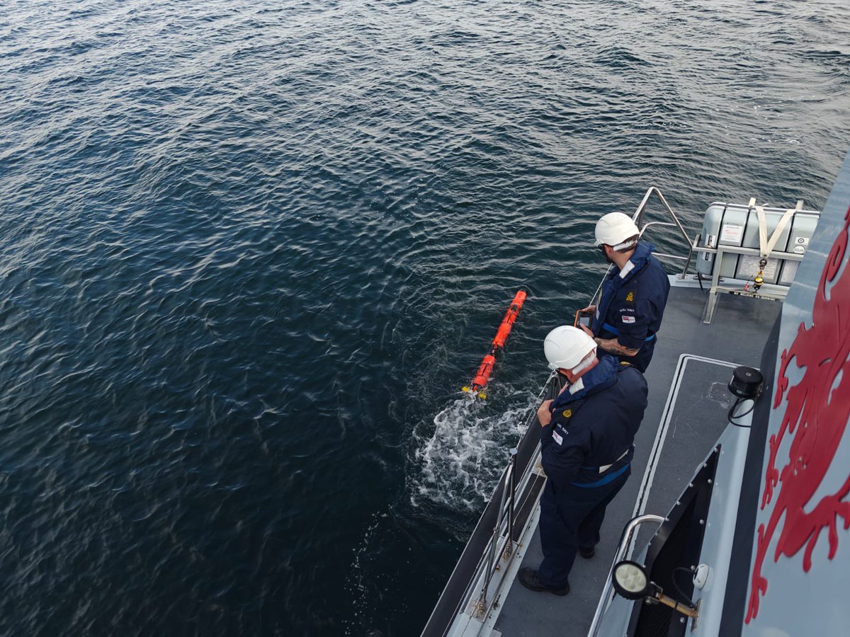 HMS EXPRESS tweet media