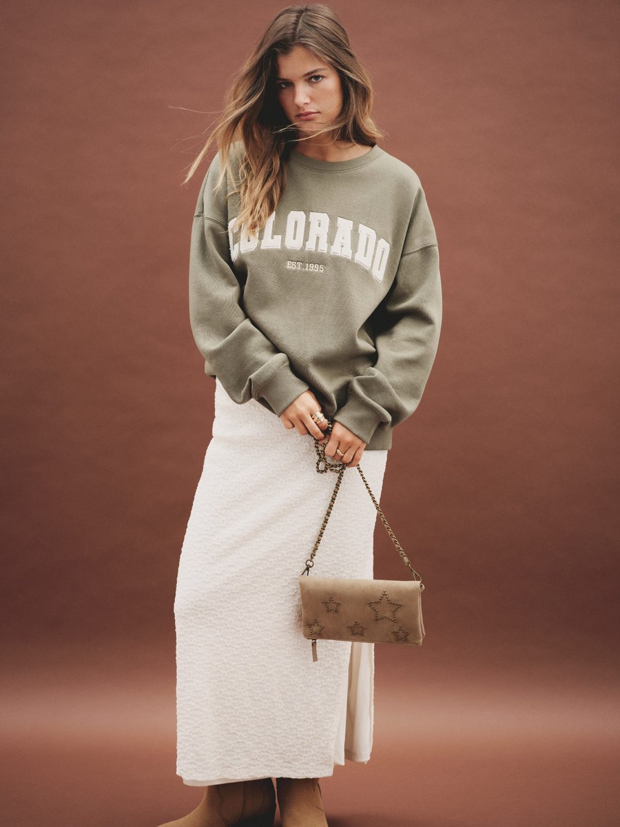 springfieldmw's tweet image. Belts, boots and cowgirl energy = all you need this fall 🐎🍂

Get the look 👉 bit.ly/46j6uCJ

#CowboyCore #FW25