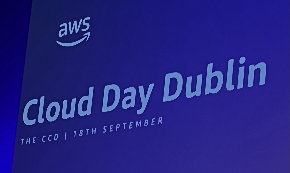 RichardDayIE's tweet photo. Spending a day in the Cloud. Will be interesting to see how they present status and the next frontier. https://t.co/I4DPBgFjx1