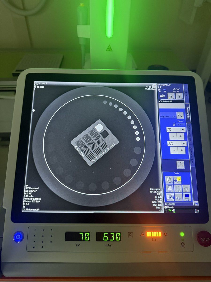 AM7phy_'s tweet image. Acceptance Test for Mobile X-ray