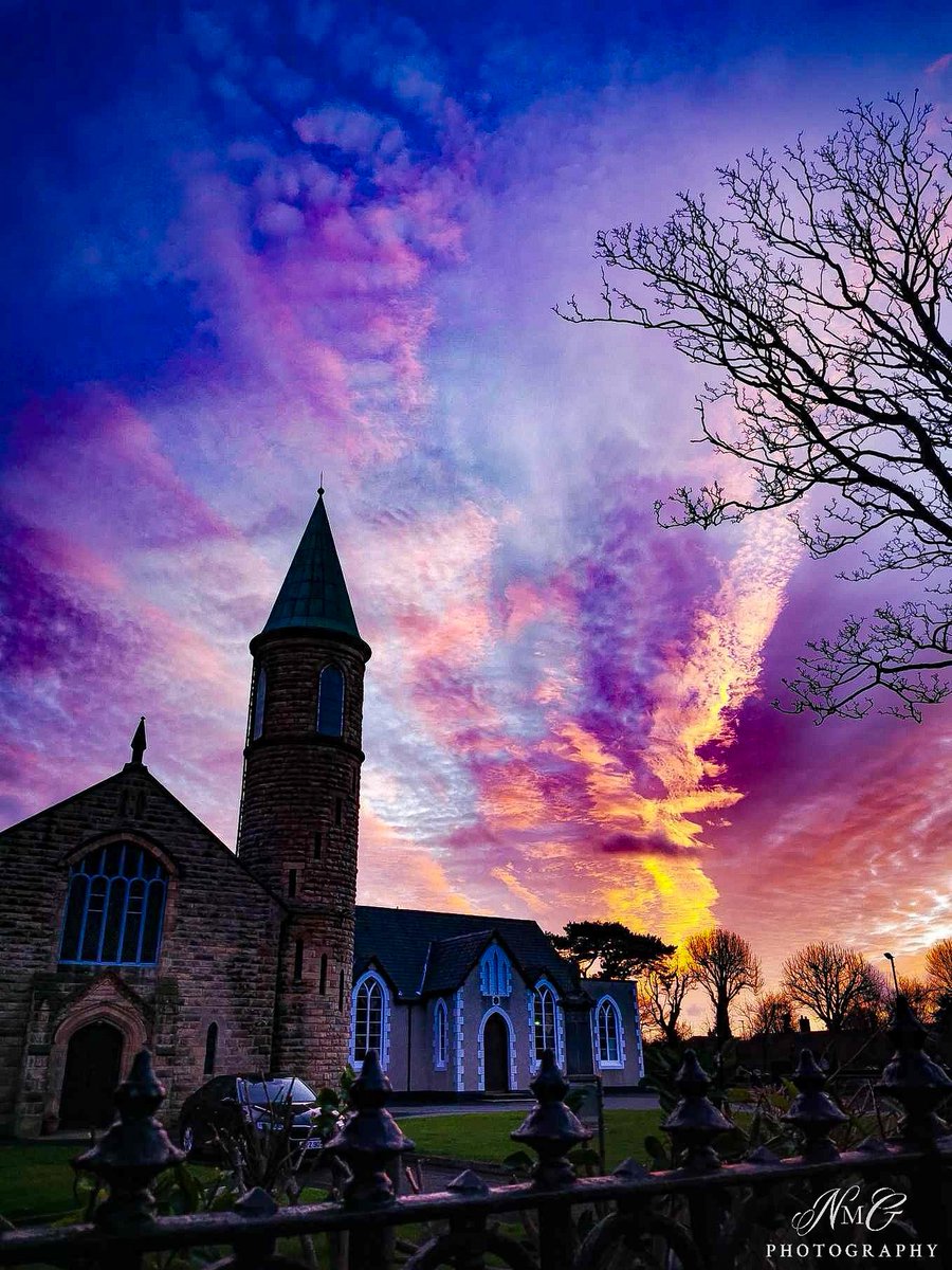 Ballycastle 🩷#NorthernIreland #Ballycastle #northcoast #photography #beautiful