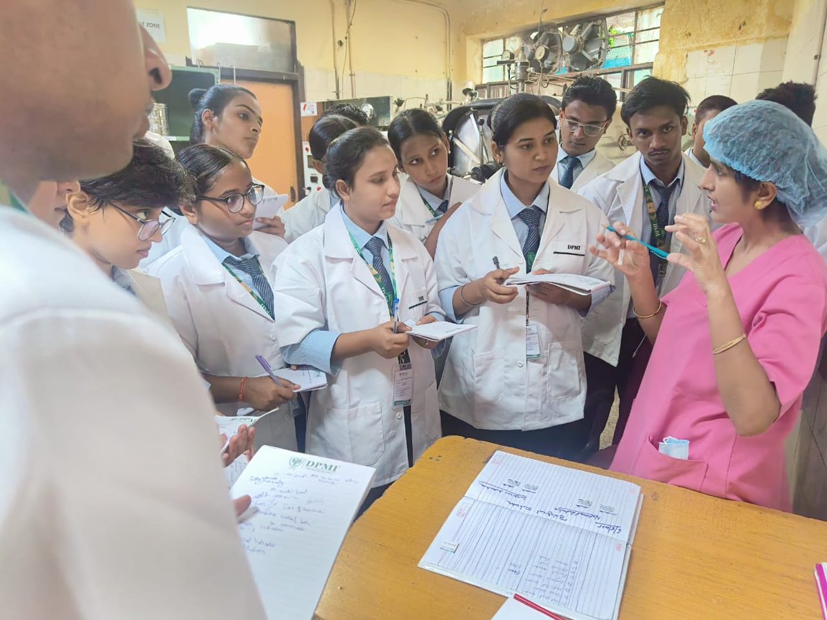 dpmi_india's tweet image. DPMI Students Gain Practical Insights at Aruna Asaf Ali Hospital
Students of Delhi Paramedical and Management Institute (DPMI) visited *Aruna Asaf Ali Hospital* to enhance their practical knowledge and skills. 
#DPMI #HospitalVisit #PracticalLearning #OperationTheatre #CSSD