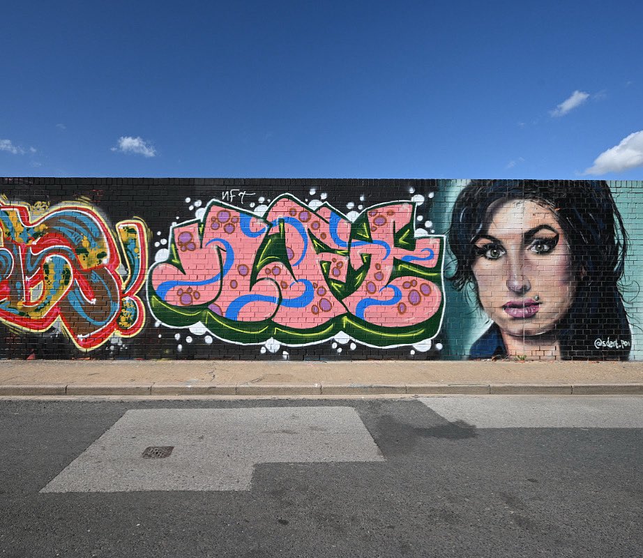 NFT at Skips.

📸: b.o.f.13