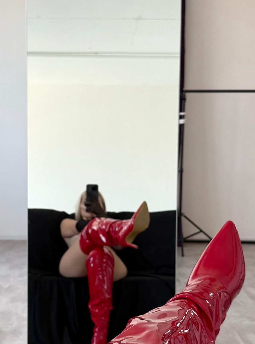 МАКСИМЕНКО tweet media