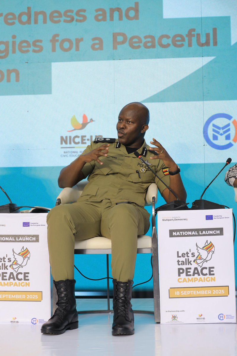 davidbalinda4's tweet photo. “Democracy cannot thrive without security. Citizens must be able to vote freely and peacefully,” emphasized @Mwesigwa_Frank1, UPF Director of Operations, highlighting the role of law enforcement in safeguarding Uganda’s electoral processes.
#LetsTalkPeaceUg #TUONGEA #IamForPeace https://t.co/y6o9SnIHcu