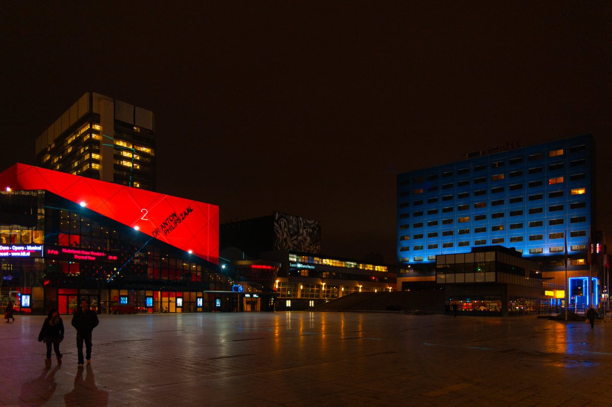 NDT - Beyond Time in 2010 in het Lucent Danstheater en dat lag weer naast de Dr. Anton Philipszaal in een Den Haag wat niet meer bestaat. #NDT #DenHaag  #TheHague