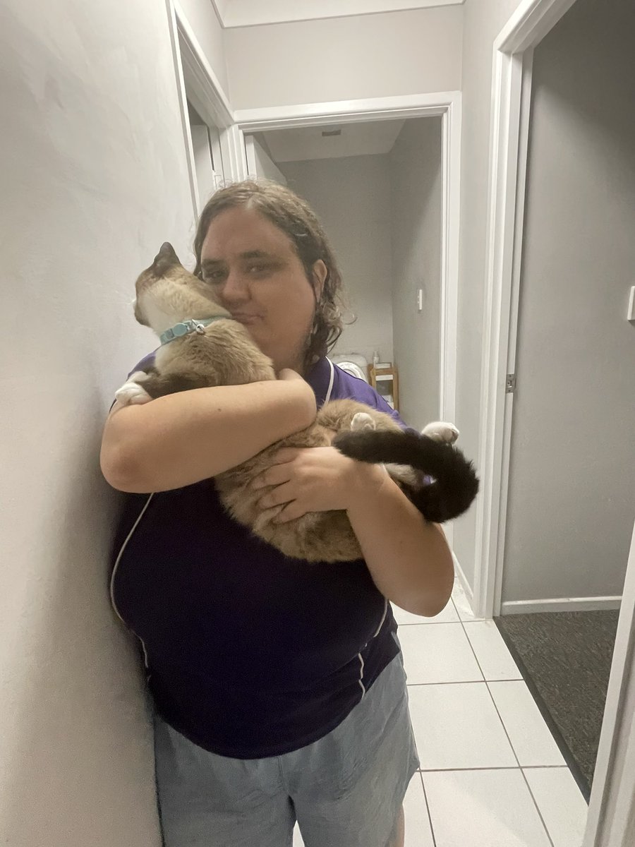 Nicole Lindsell (@nicolelindsell1) on Twitter photo 