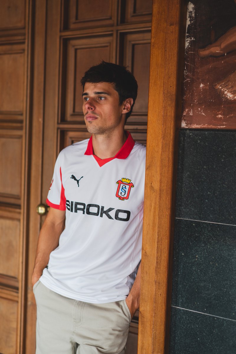 📕 𝑃𝑎𝑠𝑎𝑑𝑜, 𝑝𝑟𝑒𝑠𝑒𝑛𝑡𝑒 𝑦 𝑓𝑢𝑡𝑢𝑟𝑜.

🫱🏻‍🫲🏼 <a href="/pumafootball/">PUMA Football</a>.

#RealSporting
