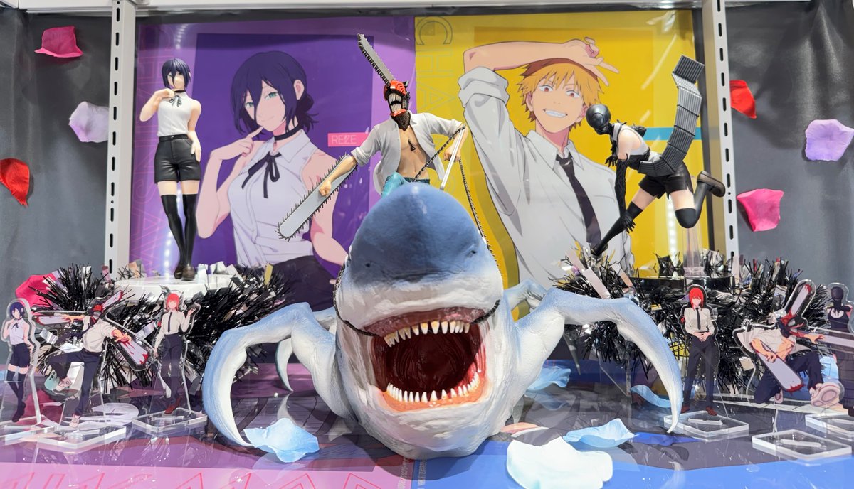 ichibanKUJIshop's tweet image. #一番くじ公式ショップ渋谷MAGNETbySHIBUYA109店

入荷情報

🦈9/19(金)発売予定🦈
【一番くじ 劇場版『チェンソーマン レゼ篇』】

サンプル展示中です♪

▼商品詳細▼
1kuji.com/products/chain…
▼在庫情報▼
bandainamco-am.co.jp/chara_shop/ich…

#一番くじ公式ショップ
#一番くじ