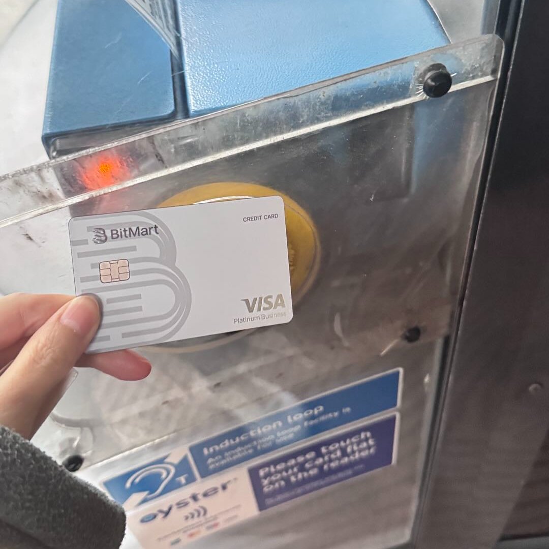 BitMart_Intern's tweet image. Driver: “This ain’t Oyster.”
Me: slides BitMart Card anyway 🚌💳
London bus: accepts crypto vibes ✅

Who needs cash when you got crypto swagger?
#BitMartCard #Intern