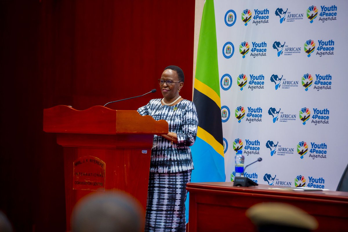 ALII_Africa's tweet photo. “Youth engagement in peace missions is changing our world. Fresh ideas, courage &amp; unity turn division into dialogue. Peace isn’t a dream it’s a mission we lead together.” ~Amb. Liberata Mulamula

#NFYPS2025 | #Youth4PeaceAgenda https://t.co/mJgt3NMXg4