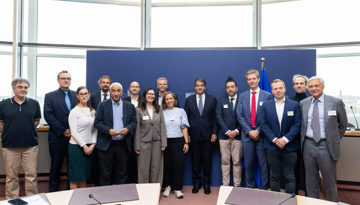 🇪🇺 Oggi a Bruxelles: Implementation Dialogue sulla competitività.

🔹 Cos’è l’Implementation Dialogue?

✅️ È un momento di confronto sui temi specifici: i Commissari europei presentano ai settori interessati iniziative, risultati e prospettive di lavoro. Lo scorso giugno ho