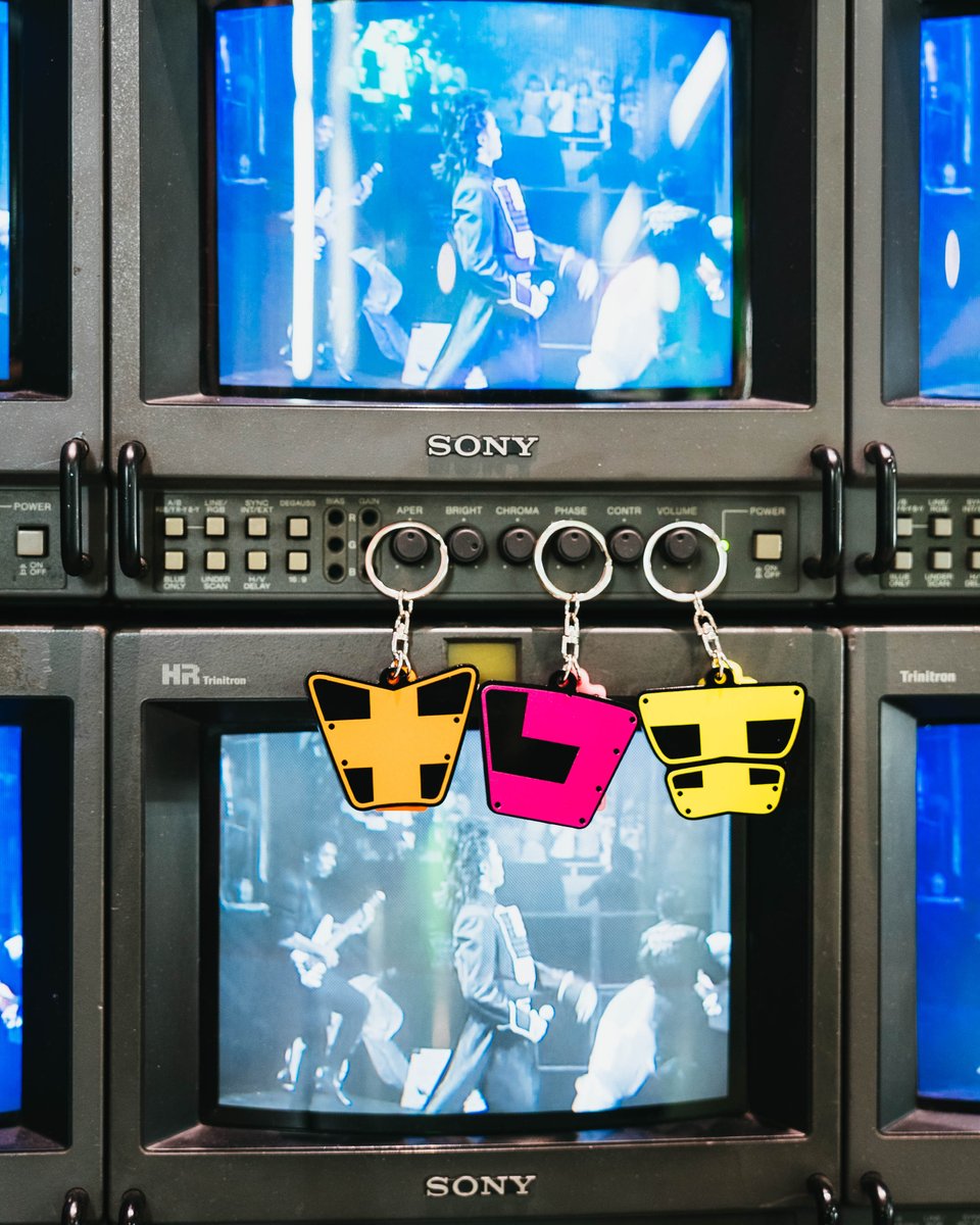 B2 SHOPでは、TM NETWORK 初の日本武道館 