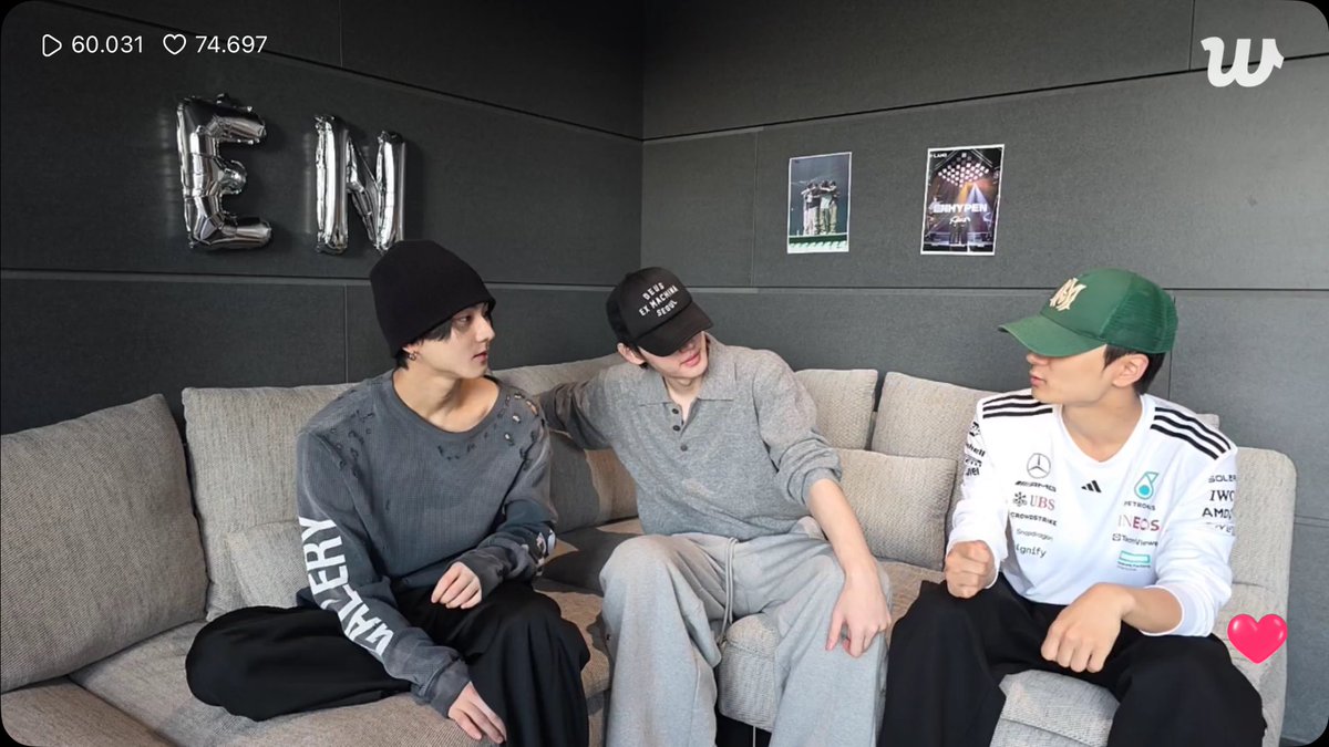 [INFO] 250918

Jungwon, Jay, and Sunghoon are now live on Weverse! 

<a href="/ENHYPEN_members/">ENHYPEN</a> <a href="/ENHYPEN/">ENHYPEN OFFICIAL</a> #ENHYPEN #엔하이픈
