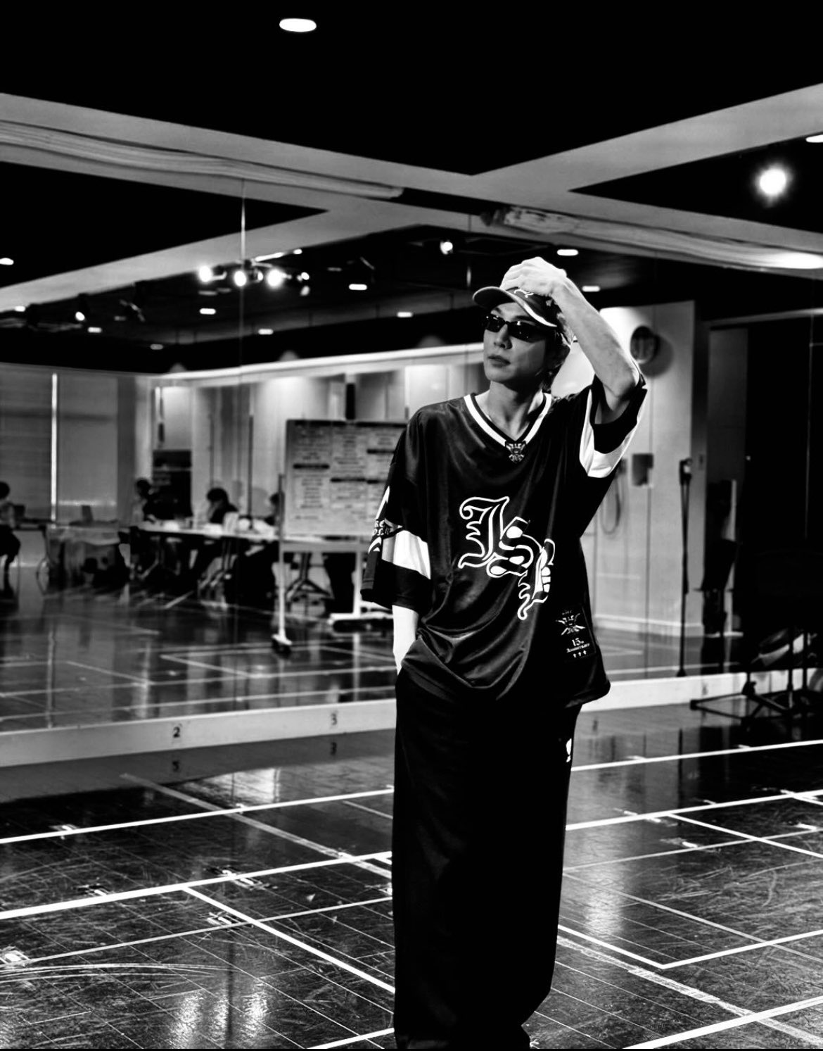 三代目 JSB FOREVER ONE ユニフォーム ØMI EXILE TRIBE STATION ONLINE