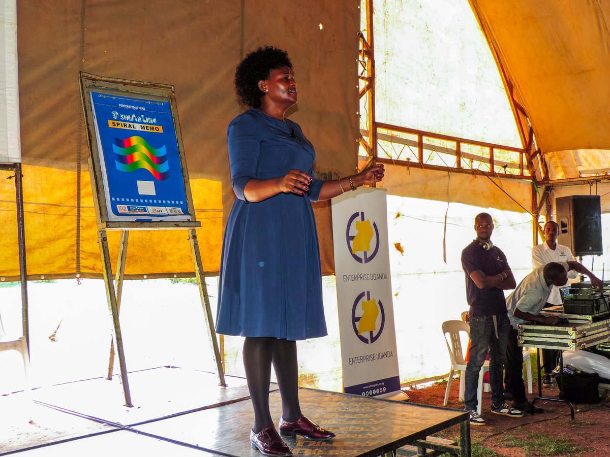 EntUganda's tweet image. "...Don't take PDM money and run into hiding. If you receive PDM funds, put them to good use. If you invest in agriculture and face natural challenges, please declare this to the district officials..." - @InekuJudith

#BEST_Kibale2 #BusinessTraining #BusinessGrowth