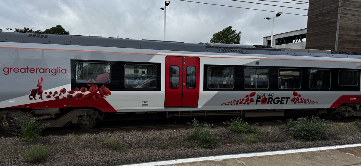 Percypotter49's tweet image. #class755 414 @ Peterborough with today’s 2L73 0950 Peterborough to Ipswich #lestweforget