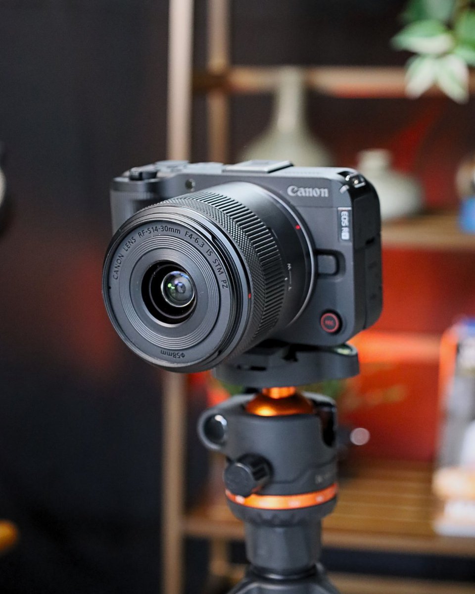 ParagonCreativz's tweet photo. First impressions aren’t just made with words, they’re made with visuals. 

A high quality camera helps you capture sharp content that reflects your quality.

Investing in your visuals is investing in your brand’s credibility. Let us help you start today!

#contentcreation https://t.co/nzfezEF86E