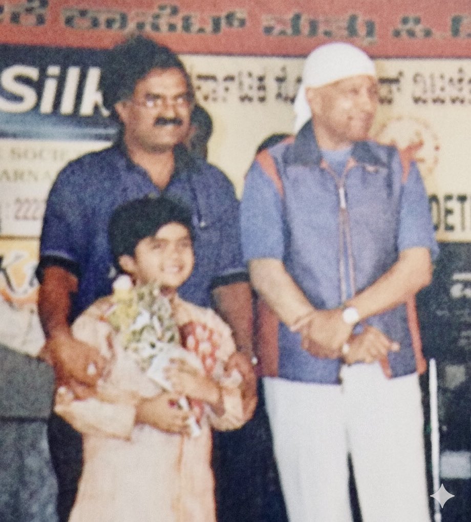 Happy birthday ಕರ್ನಾಟಕ ರತ್ನ ಸಾಹಸಸಿಂಹ #DrVishnuvardhan sir ❤️😊🙏 ಎಂದೆಂದಿಗೂ ನಮ್ಮೊಂದಿಗೆ #sahasasimha #DrVishnuvardhan75thBirthday #DrVishnuvardahanaBirthday #drvishuvardhan #drvishnuvardhanbirthday #aniruddhasastry