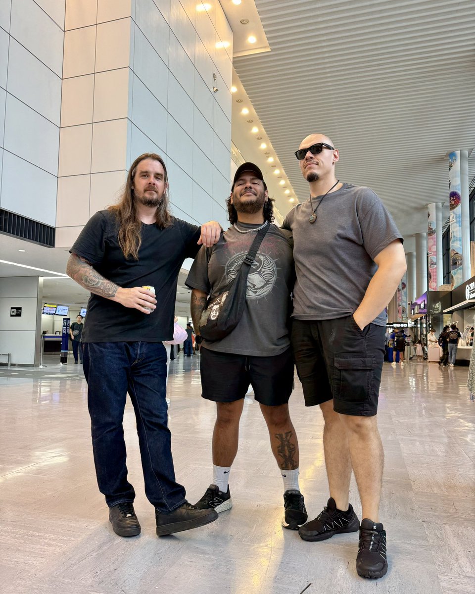 BloodaxeFest's tweet image. 明日スタート @NAILStyranny 🇯🇵TOUR 先程NAILSが無事に来日しました！11年振り待望の再来日は盟友大阪 @palmjp が全公演帯同。
ギターはTERROR, CARRY ONのレジェンドTodd, ドラムはPOWER TRIP, MACHINE…