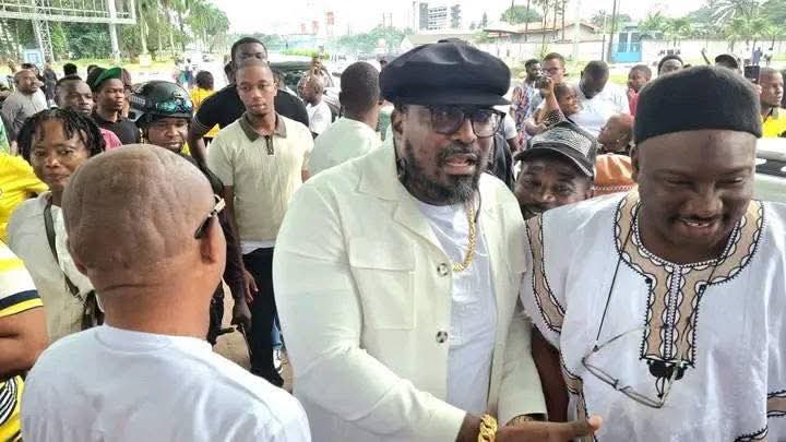 Big_Sinudo's tweet image. Hon. Ezebunwo Ichemati the Shuga Mayor alongside others celebrates and welcomes back our dear Governor Sir Siminalayi Fubara.

#SimFubara