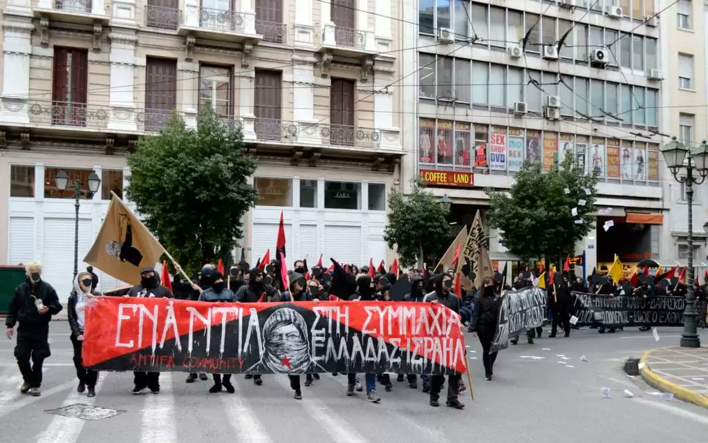 HomerPavlos's tweet image. Antifa Greece is a terrorist movement/organization.
Who is funding them and what is the relation with the Soros foundation?
Who is behind them and what are the motives bringing chaos, anarchy and burning the flag of a nation?
All Antifa belong to jail for life. It's time.